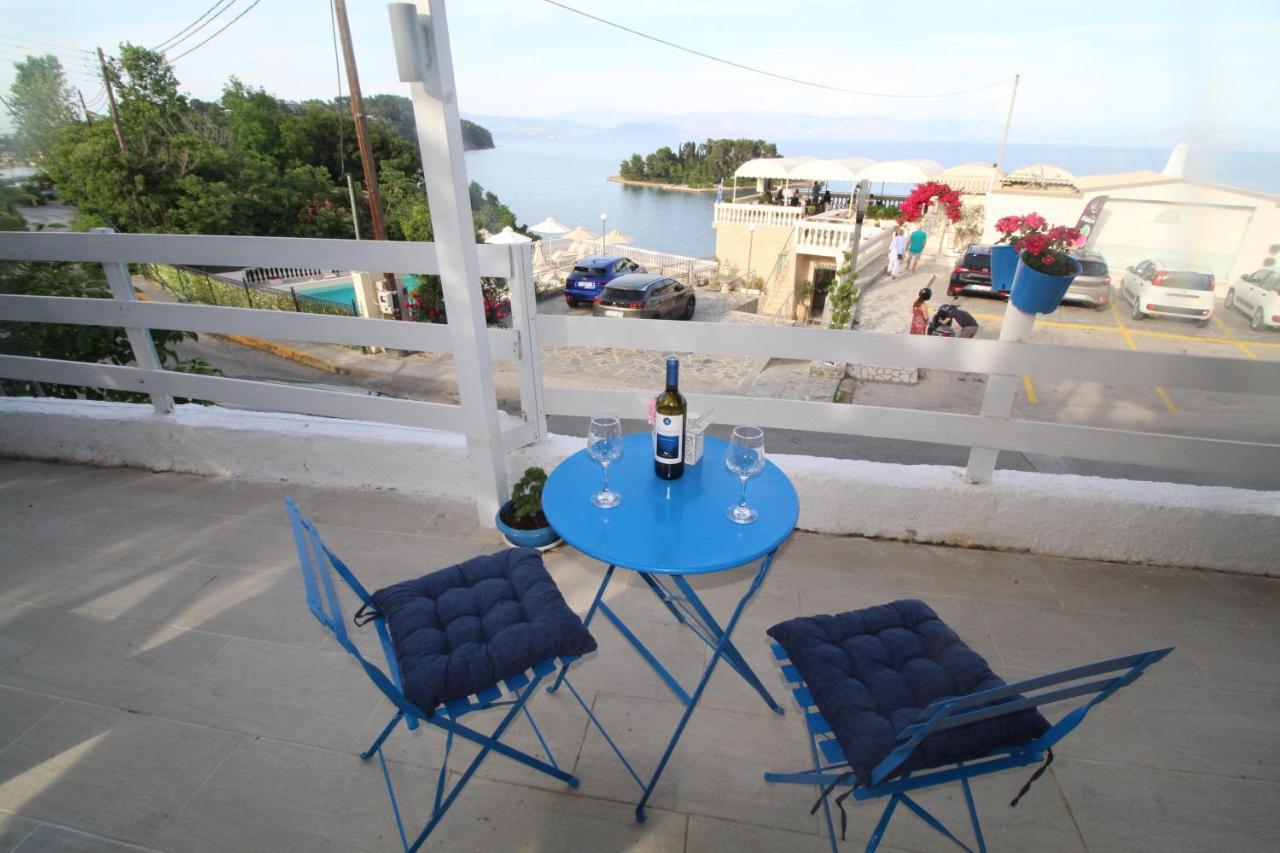 Batis Breeze Bed & Breakfast Perama  Exterior photo