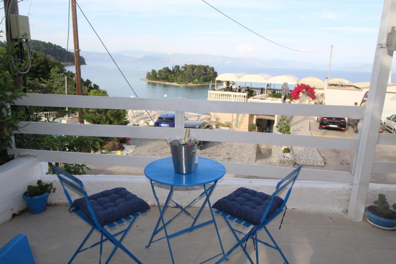 Batis Breeze Bed & Breakfast Perama  Exterior photo