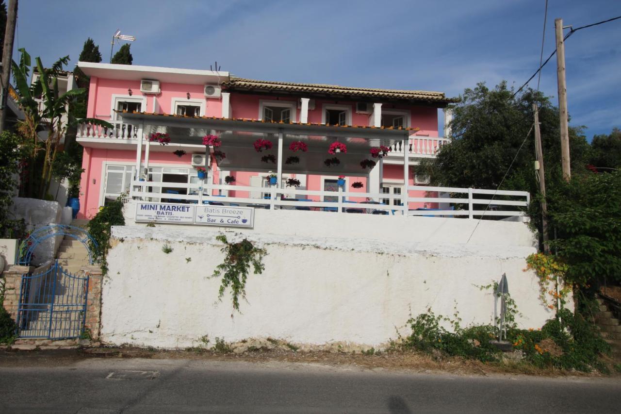 Batis Breeze Bed & Breakfast Perama  Exterior photo